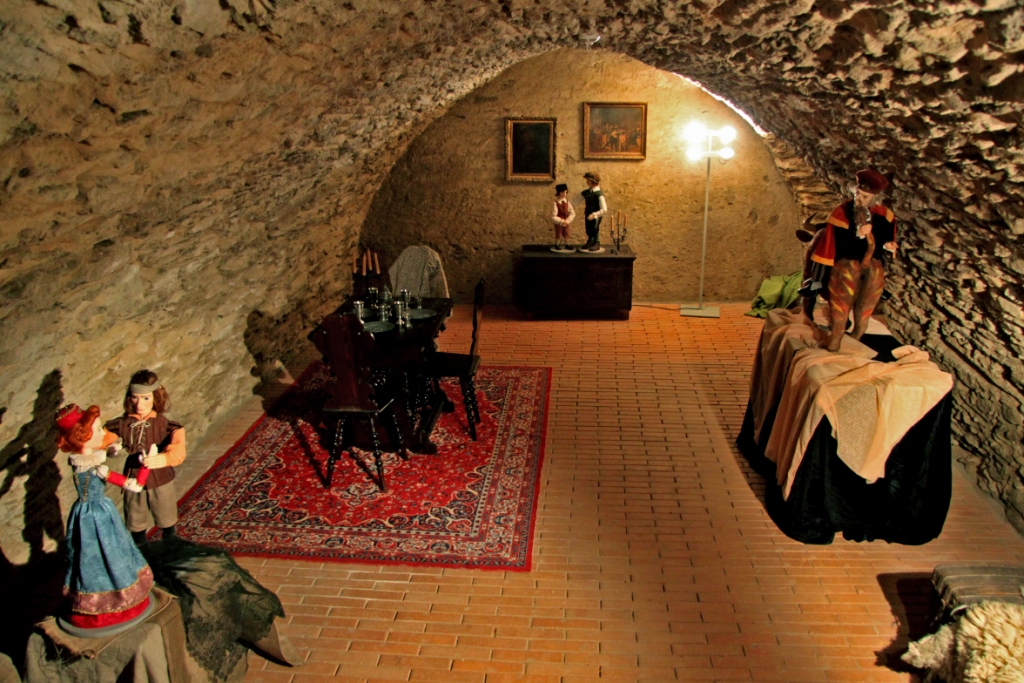 HRAD SVOJANOV