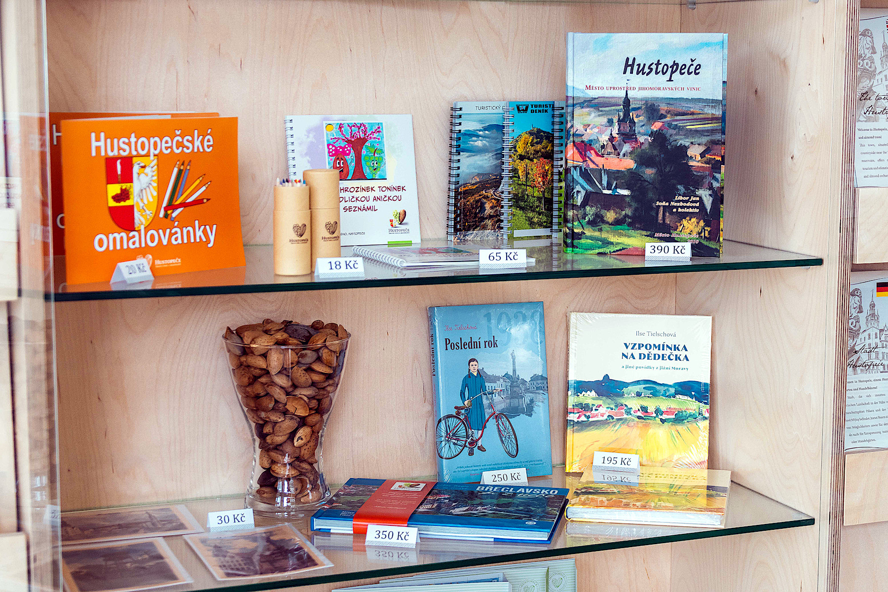 TURISTICKÉ INFORMAČNÍ CENTRUM HUSTOPEČE