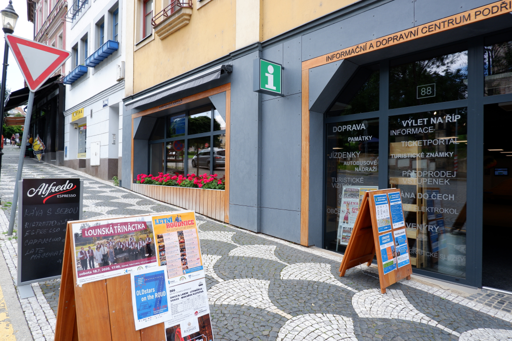 INFORMAČNÍ CENTRUM – ROUDNICE NAD LABEM