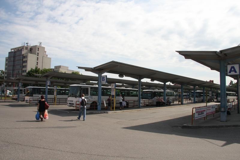 Uherské Hradiště - autobusové nádraží