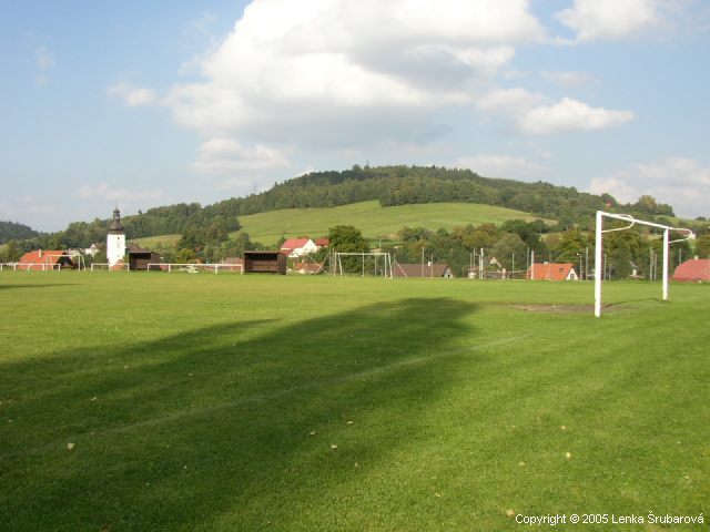 FOTBALOVÉ HŘIŠTĚ V METYLOVICÍCH