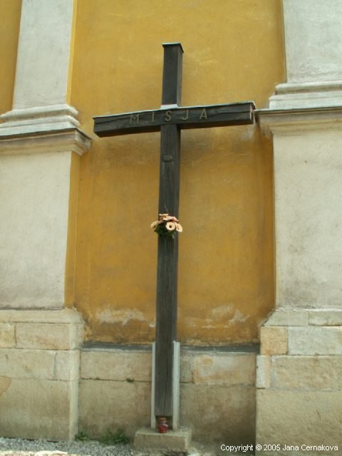 KOSTEL ZVĚSTOVÁNÍ PANNY MARIE V ROPICI