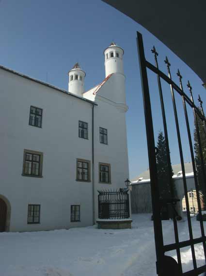 MUZEUM NOVOJIČÍNSKA - ZÁMEK V NOVÉM JIČÍNĚ