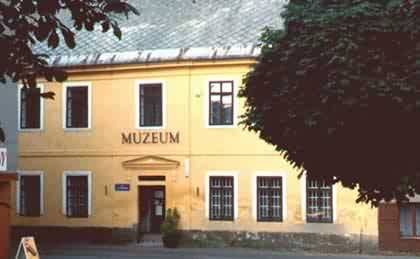 MUZEUM VE VYSOKM NAD JIZEROU