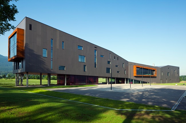 MIURA HOTEL - ČELADNÁ